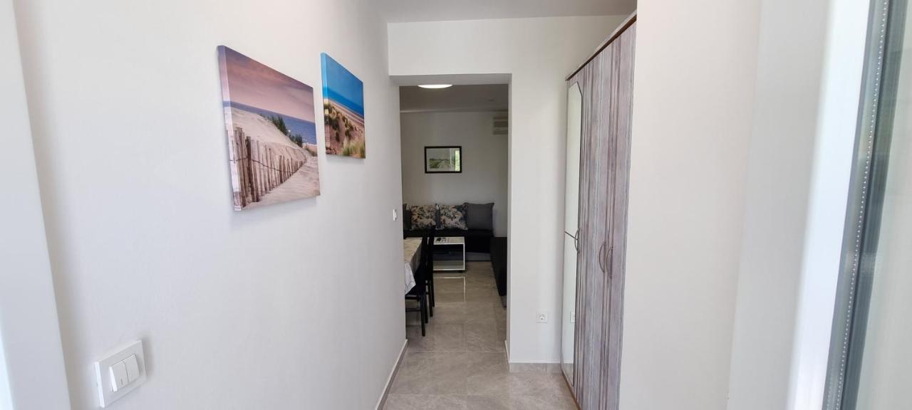 Apartment Tonci Novaglia Esterno foto